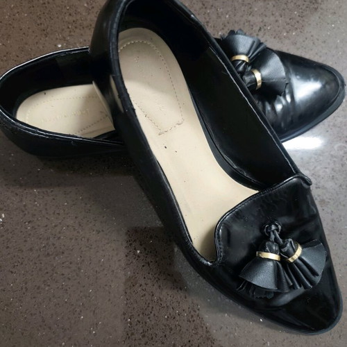 Zara moccasins size 39 used, black