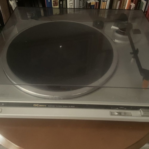 Technics SL BD20 turntable