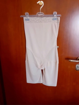 Women's full-body shaping bodysuit new, beige, size Large