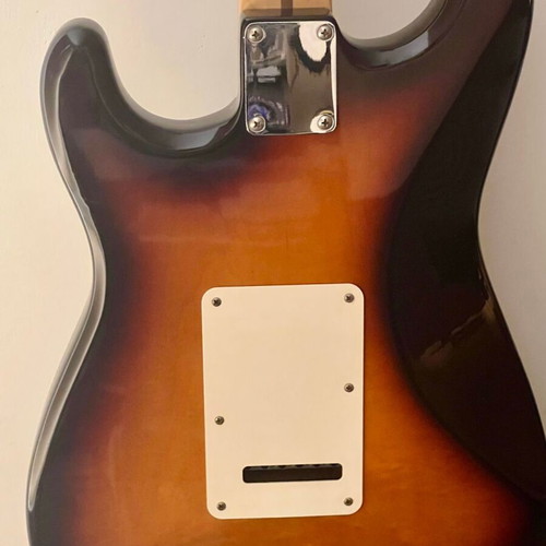 Fender Stratocaster 1994 Fire-Era Sunburst guitar like new