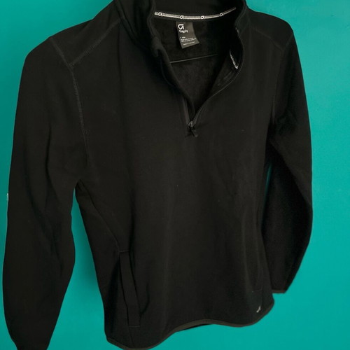 Gap black sweatshirt with inner fur new, size 10 years