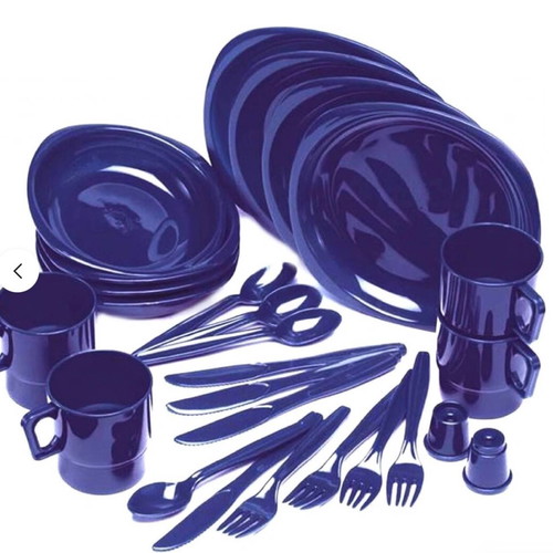 Camping dining set new, 26 pieces for 4 people