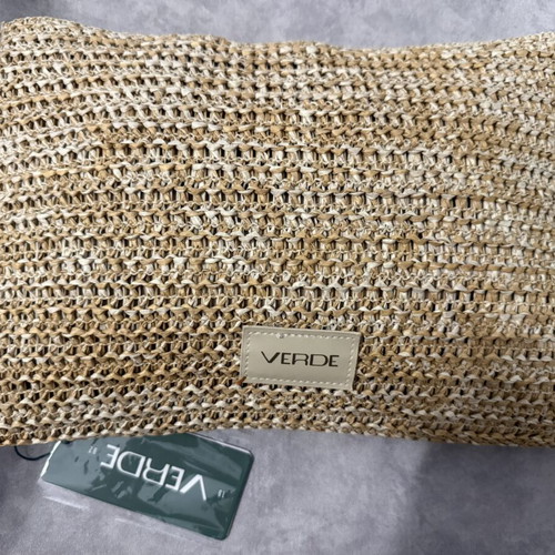 Verde straw toiletry bag beige with turquoise embroidery new