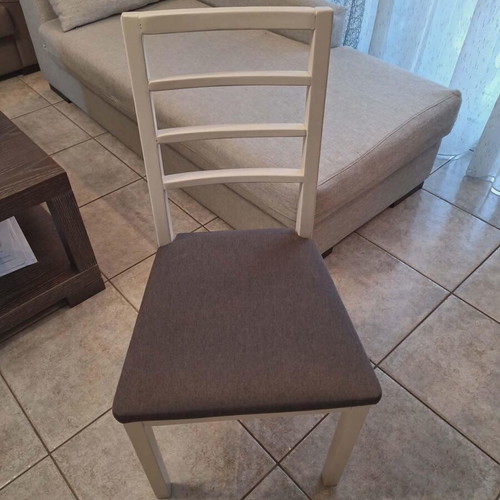 Dining chairs like new, set of 4
