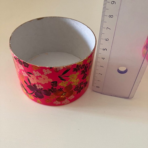Empty cylinder box like new, floral fuchsia design