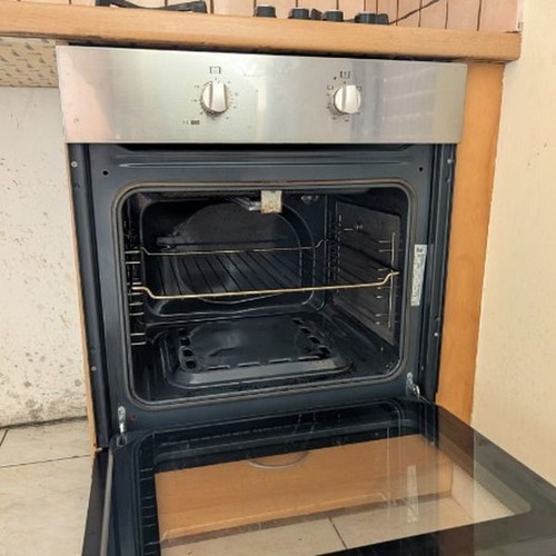 Teka built-in gas oven and Whirlpool gas hob set