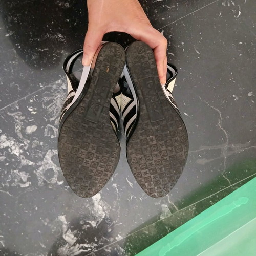 Byblos sandals used, green platform leather, size 39