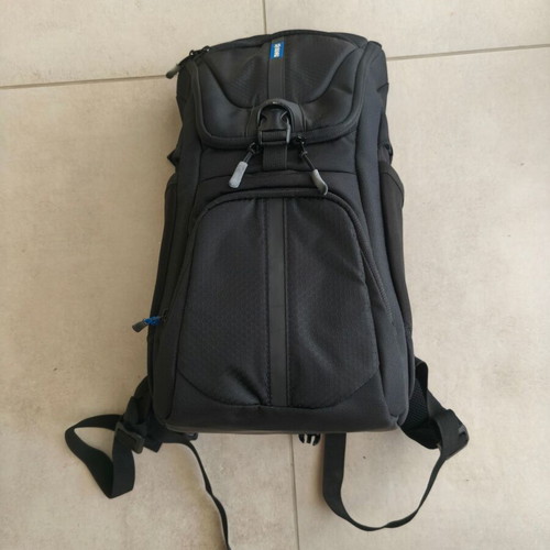 Benro Cool Walker 100 camera backpack