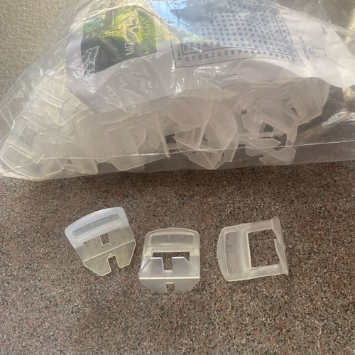 Tile spacers new, bag of 100 pieces, 1mm 1.5mm 2mm
