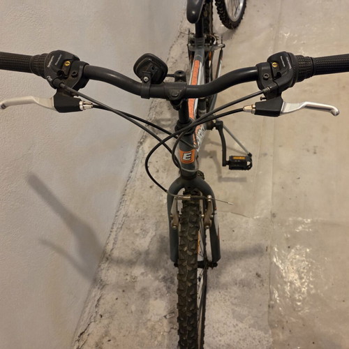 Energy Mountain Bike 24'' used with gears and suspension