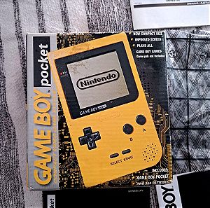 Game boy pocket complete in box