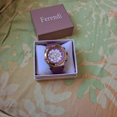 Ferendi women's watch with purple rubber strap