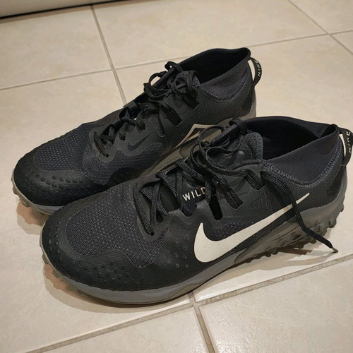 Nike Wildhorse 6 like new, size 45.5, black athletic shoes