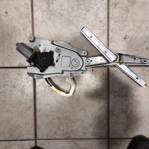 Saab 9-5 '01-'05 window regulator used, front left and right