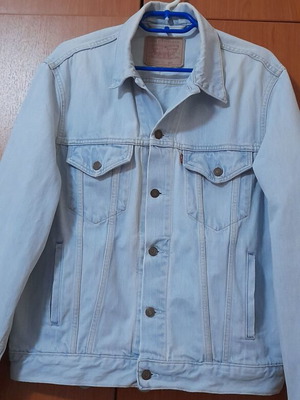 Levi's 70503 04 vintage denim jacket, size L, light blue