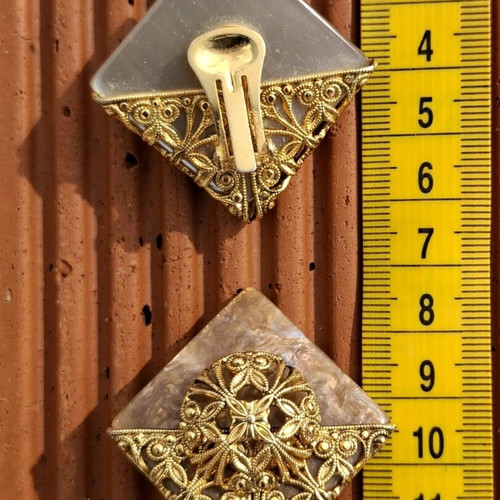 Vintage clip-on earrings like new, filigree technique