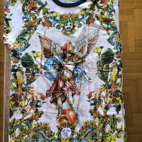 Dolce & Gabbana T-shirt multicolor like new, size 52