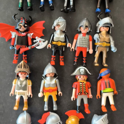 Playmobil φιγούρες σαν καινούργιο, σετ με άλογα, όπλα, άρματα, πατς