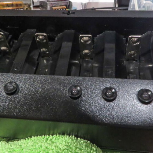 Heitech Universal Battery Charger MW6398GS used with Discharge Function
