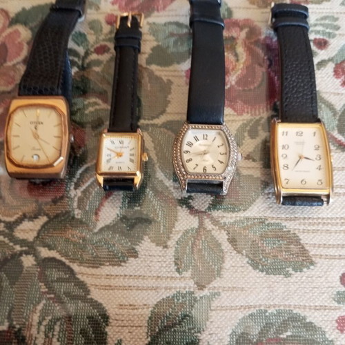 Women's wrist watches, battery operated