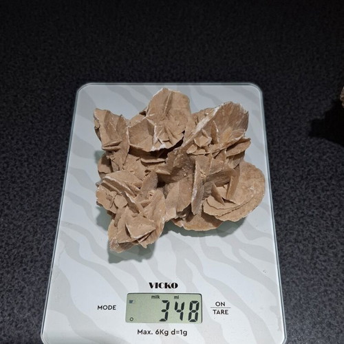 Desert Rose Collection (2 Rare Mineral Pieces - 1.16kg Total)