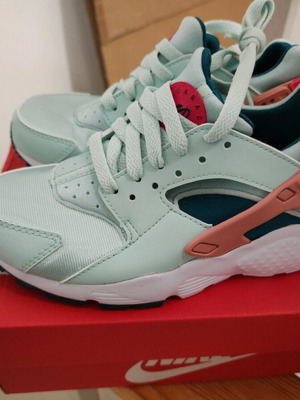 Nike Huarache Run new sports shoes, size 35.5, colorful