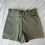 Pink Woman shorts green, size 34, like new