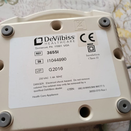 Devilbilss nebulizer oxygen mask like new