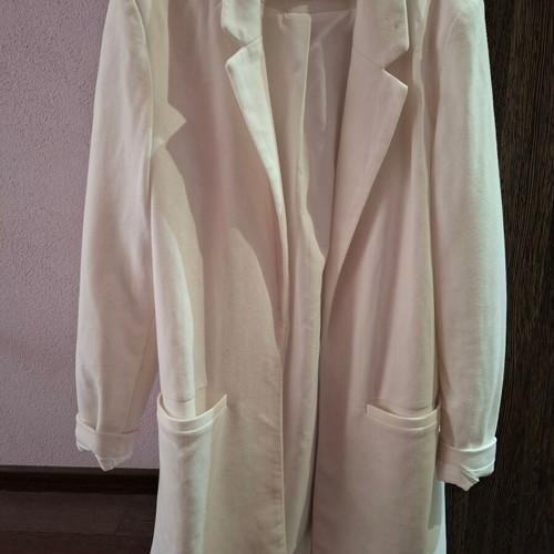 Clothes with Vero Moda, H&M, Emma James items