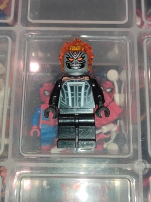 Lego Super Heroes Ghost Rider μεταχειρισμένο, Roberto 'Robbie' Reyes