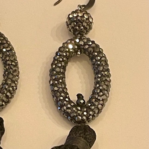 Earrings like new