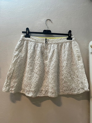 Superdry mini δαντελωτή φούστα