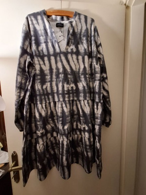 Cotton dress 2XL new, very soft and comfortable, A-line