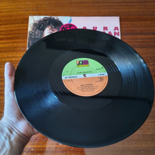 Vinyl records used, 3-pack 80s first pressings Fine Young Cannibals, Eighth Wonder, Laura Branigan