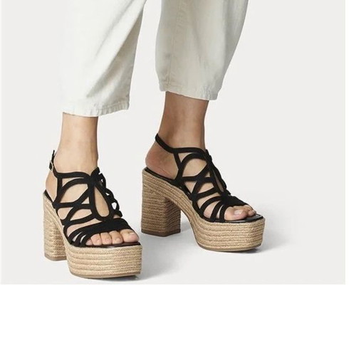 Tamaris wedge sandals black like new, size 37