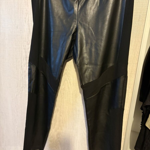Women's leather pants like new, black, size 4XL