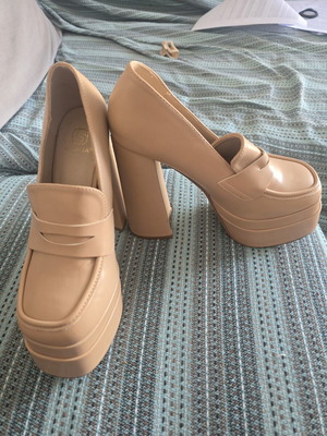 Women's beige platform heels size 38
