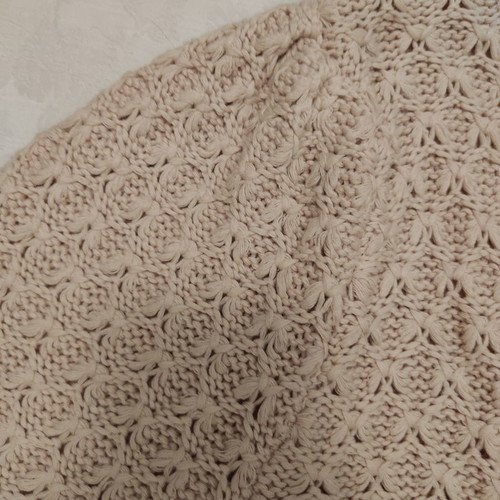 Beige cardigan used, size L with metal buttons