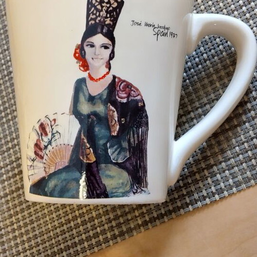 Decorative mugs used, set of 2 from Spain