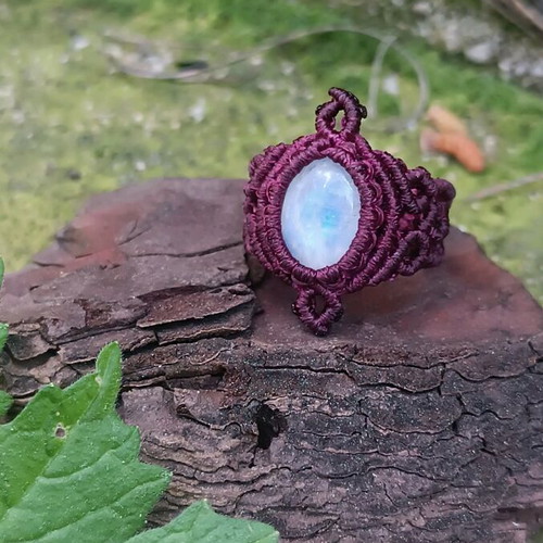 Macrame ring with moonstone new