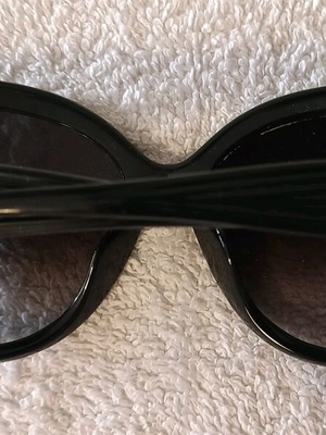 Salvatore Ferragamo women's sunglasses black large like new
