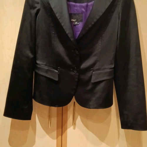 Iso satin jacket black size M like new