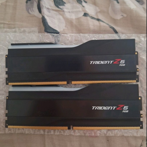 32GB DDR5 RGM RAM like new