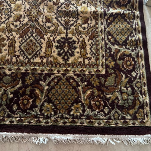Rug like new with fringes in brown shade 2x2.90