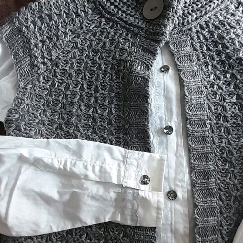 Knitted cardigan gray melange like new, size S-M
