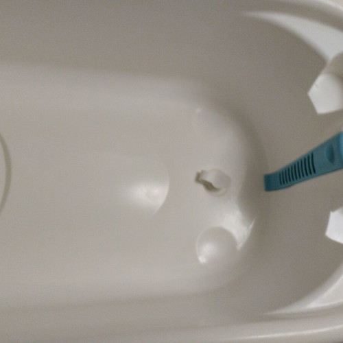Bebe Stars bath tub used with thermometer and stand
