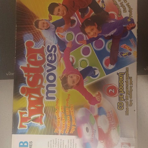 Twister Moves board game like new