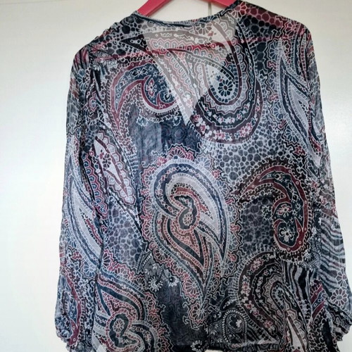 Airy tunic blouse like new, size M, blue