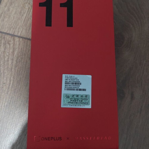 OnePlus 11 12GB 256GB turquoise like new with charger and accessories