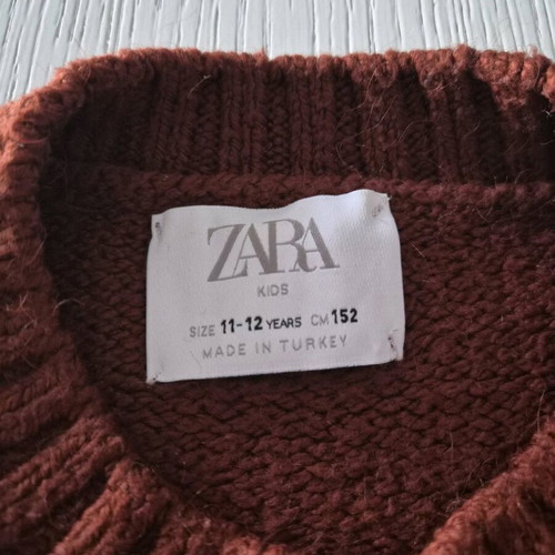 Zara brick red boho sweater used with tassels on sleeves for 11-12 years